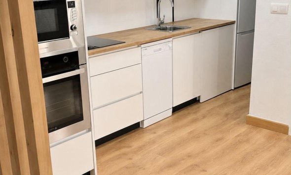 Resale - Terraced house / Townhouse - Orihuela Costa - La Zenia