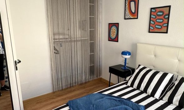 Resale - Terraced house / Townhouse - Orihuela Costa - La Zenia
