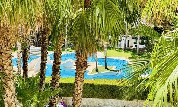 Resale - Apartment - Orihuela Costa - Altos de Campoamor