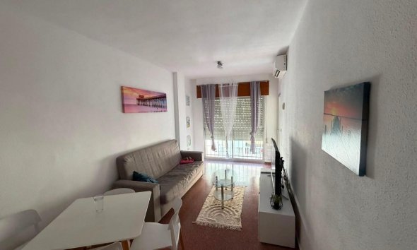Resale - Apartment - Torrevieja - Habaneras