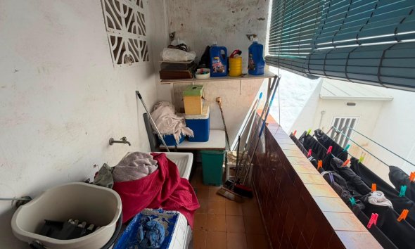Reventa - Apartamento / Dúplex - Torrevieja