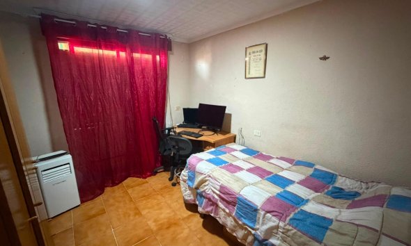 Reventa - Apartamento / Dúplex - Torrevieja