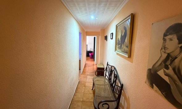 Reventa - Apartamento / Dúplex - Torrevieja