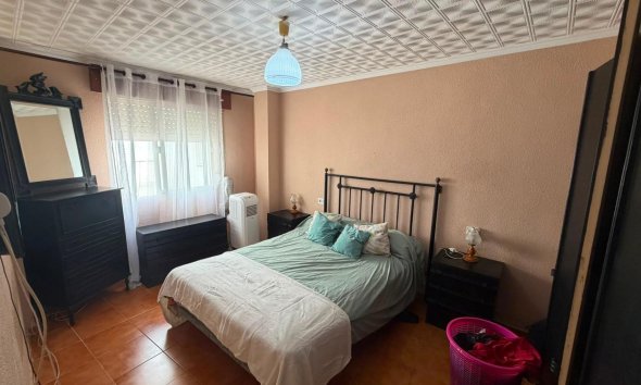Reventa - Apartamento / Dúplex - Torrevieja