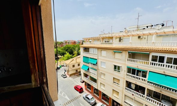 Reventa - Apartamento - Torrevieja - Acequion
