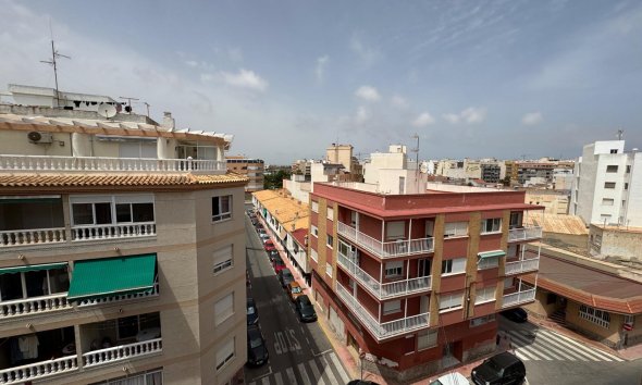 Reventa - Apartamento - Torrevieja - Acequion