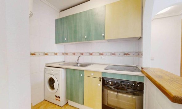 Resale - Apartment - Torrevieja - Centro
