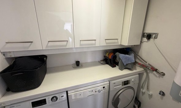 Resale - Apartment - Torrevieja - Acequion