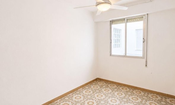Reventa - Apartamento - Torrevieja - Playa del Cura