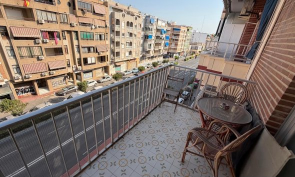 Reventa - Apartamento - Torrevieja - Acequion