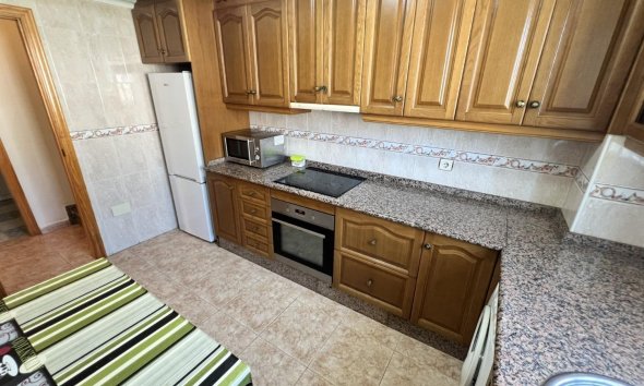 Resale - Villa - Torrevieja - Aguas Nuevas