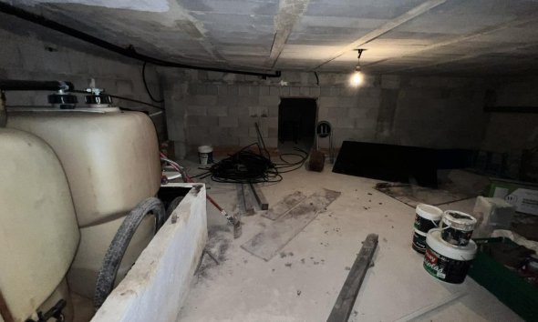 Resale - Villa - Torrevieja - Aguas Nuevas