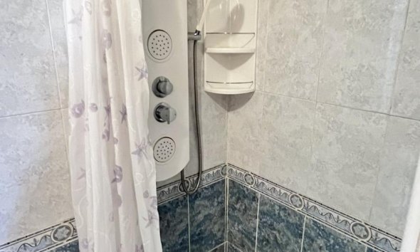 Resale - Villa - Torrevieja - Aguas Nuevas