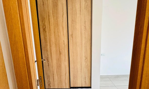 Resale - Apartment - Torrevieja - Playa del Cura