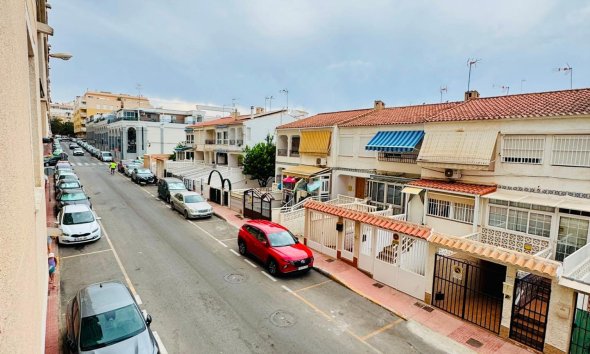 Resale - Apartment - Torrevieja - Playa del Cura