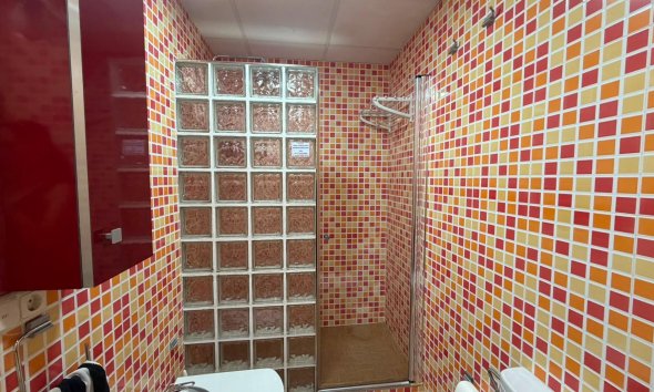 Resale - Apartment - Torrevieja - Acequion