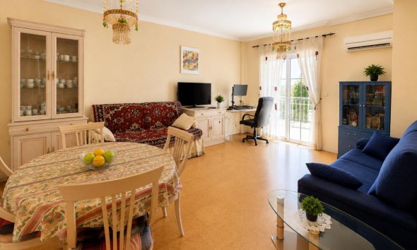 Resale - Bungalow - Orihuela Costa - Lomas de Cabo Roig