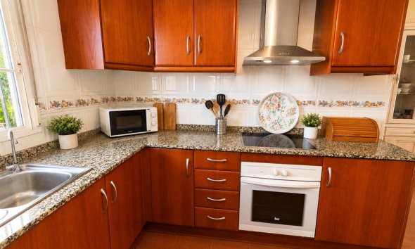 Resale - Bungalow - Orihuela Costa - Lomas de Cabo Roig