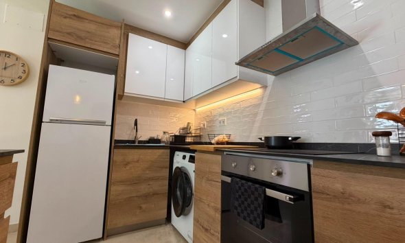 Resale - Bungalow - Torrevieja - La Veleta