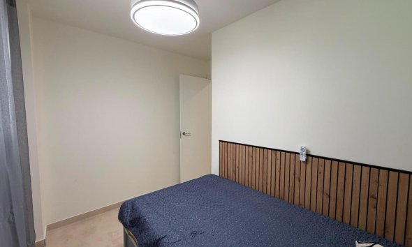 Resale - Bungalow - Torrevieja - La Veleta