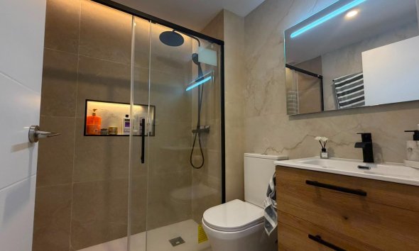 Resale - Bungalow - Torrevieja - La Veleta