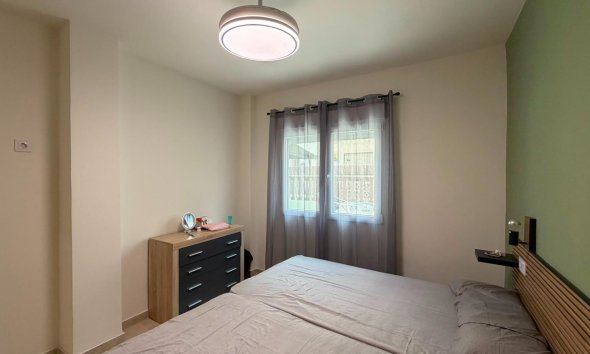 Resale - Bungalow - Torrevieja - La Veleta