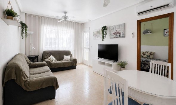 Resale - Apartment - Torrevieja - Centro