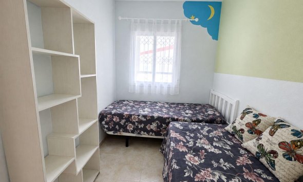 Resale - Apartment - Torrevieja - Centro
