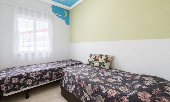 Resale - Apartment - Torrevieja - Centro