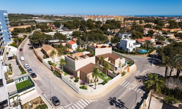 Obra nueva - Villa / Casa - Orihuela Costa