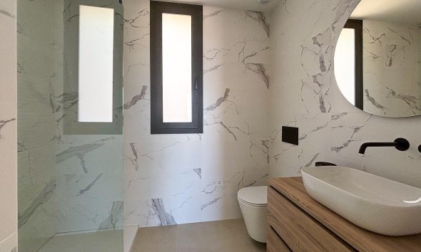 Obra nueva - Villa / Casa - Polop