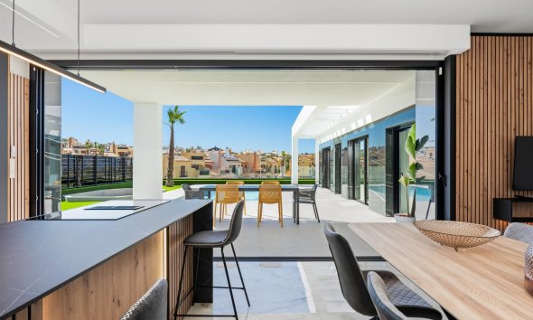 Obra nueva - Villa / Casa - Algorfa