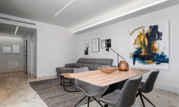Obra nueva - Villa / Casa - Algorfa