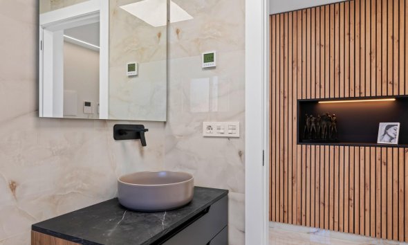 Obra nueva - Villa / Casa - Algorfa