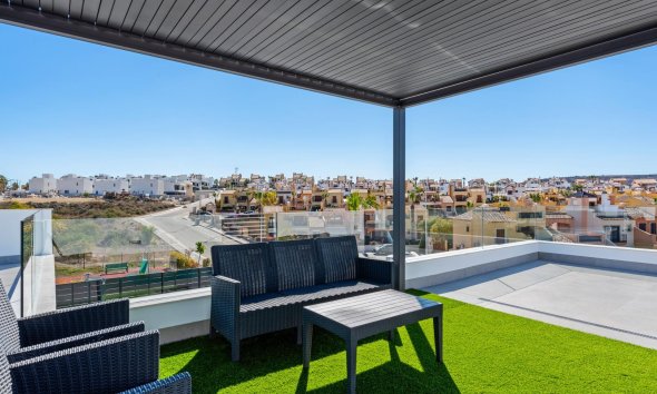 Obra nueva - Villa / Casa - Algorfa