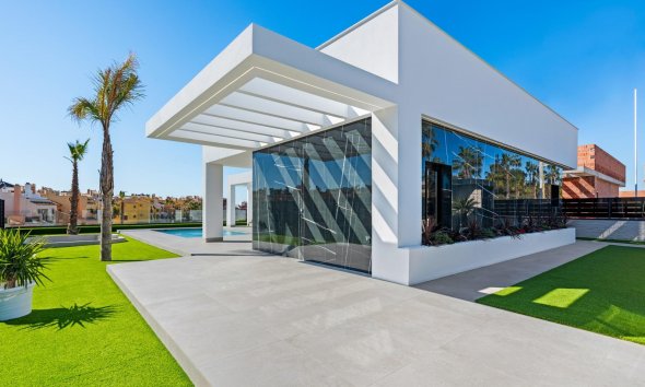 Obra nueva - Villa / Casa - Algorfa