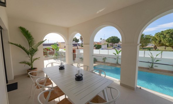 New Build - Villa - Rojales