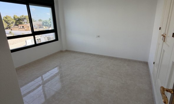Obra nueva - Bungalow - Orihuela Costa