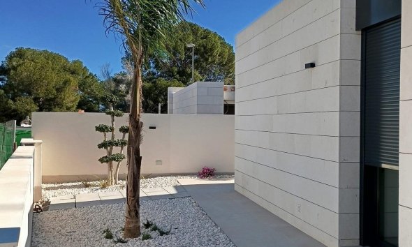 Obra nueva - Villa - Pilar de la Horadada