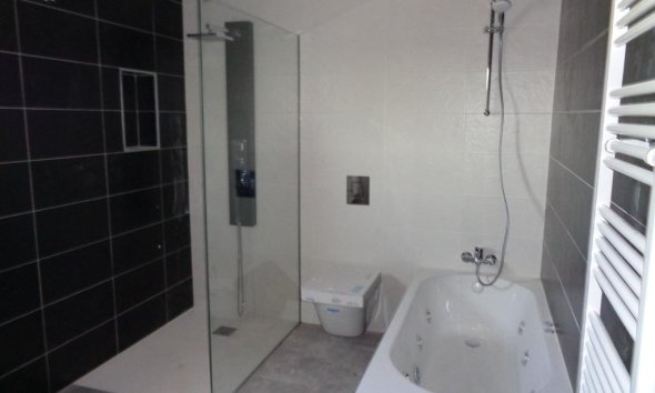 Obra nueva - Villa - Pinoso