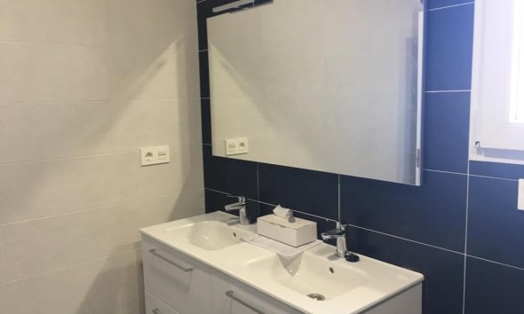 Obra nueva - Villa - Pinoso