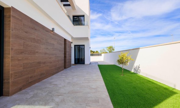 Obra nueva - Villa - Pilar de la Horadada