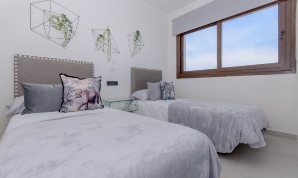 Obra nueva - Adosado - Torrevieja