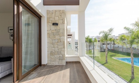Obra nueva - Adosado - Torrevieja