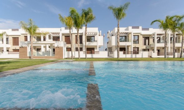 Obra nueva - Adosado - Torrevieja