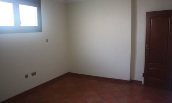 Obra nueva - Adosado - Torrevieja