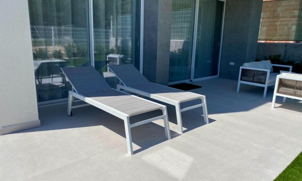 Obra nueva - Villa / Casa - Finestrat