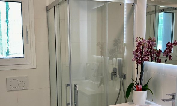 Obra nueva - Villa / Casa - Finestrat