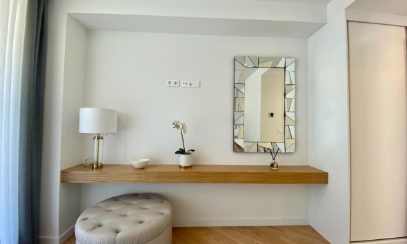 Obra nueva - Villa / Casa - Finestrat