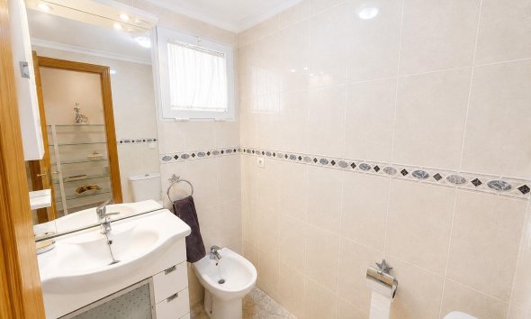 Resale - Apartment - Torrevieja - Playa del Cura